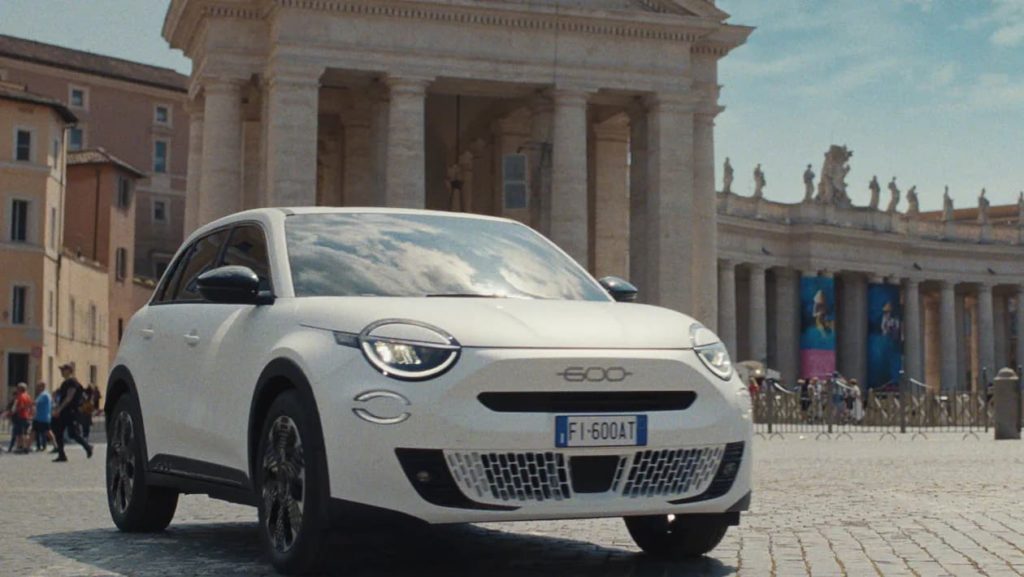 Vem aí o Fiat 600 elétrico… com autonomia de 404 km
