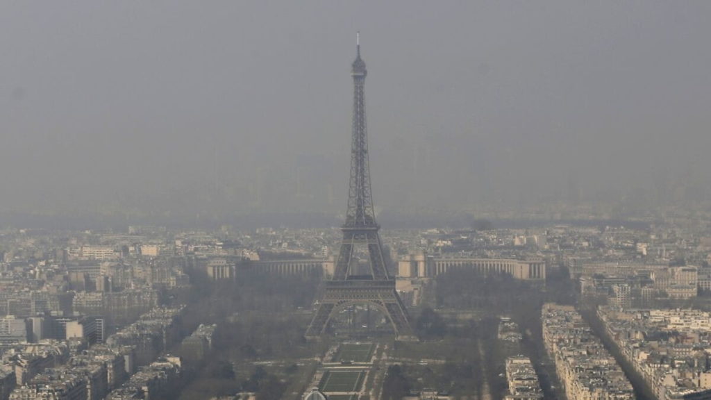 Estado francês obrigado a indemnizar duas crianças vítimas da poluição atmosférica