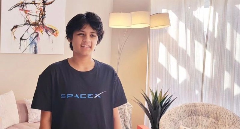 SpaceX vai contratar um jovem sobredotado de 14 anos com QI acima de 99,9% das pessoas
