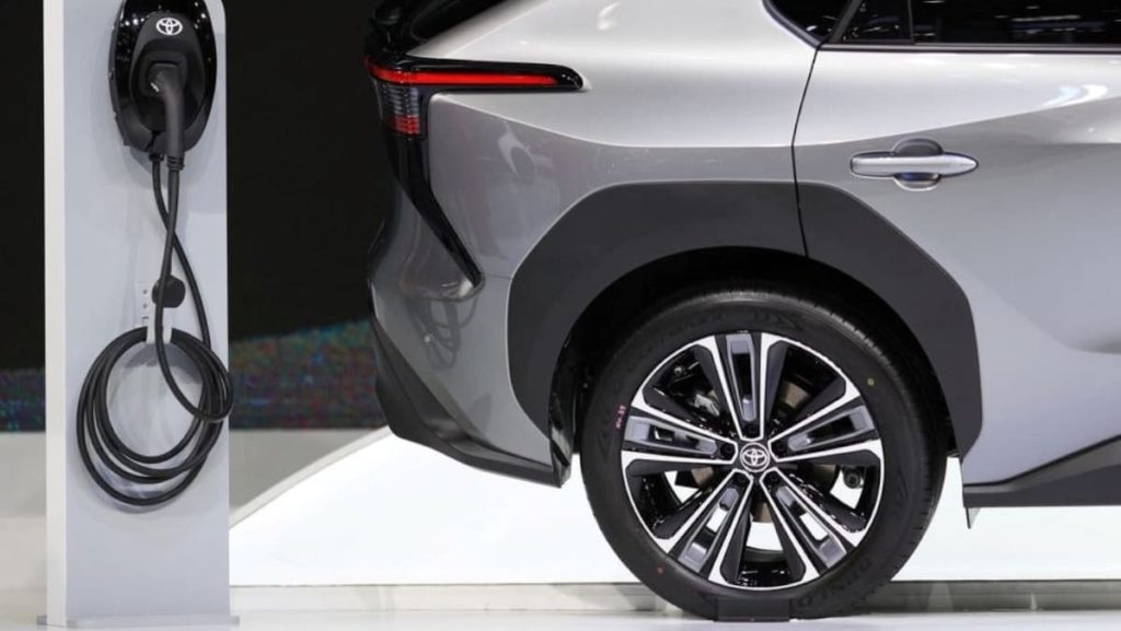 Toyota quer recuperar terreno e planeia fabricar elétricos competitivos na China