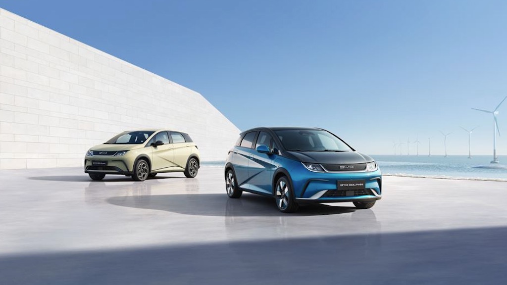 Elétricos chineses continuariam a ser mais baratos, mesmo que fabricados na Europa