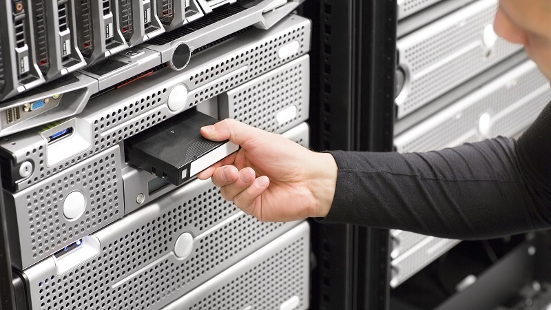 Armazenar dados em fitas é mais ecológico que usar um HDD ou SSD, diz estudo