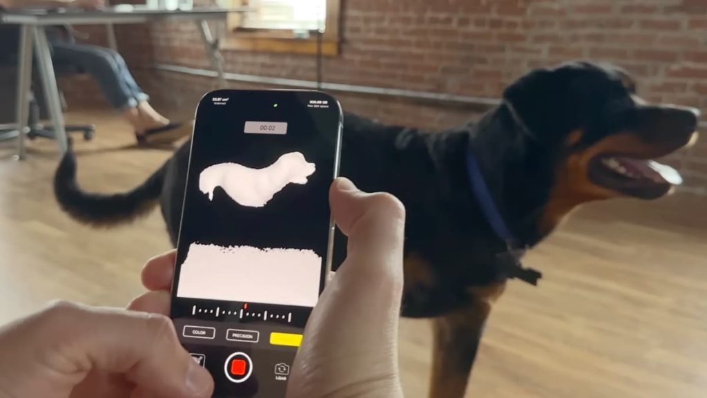 Um iPhone 14 Pro está a ser utilizado para construir próteses para animais de estimação