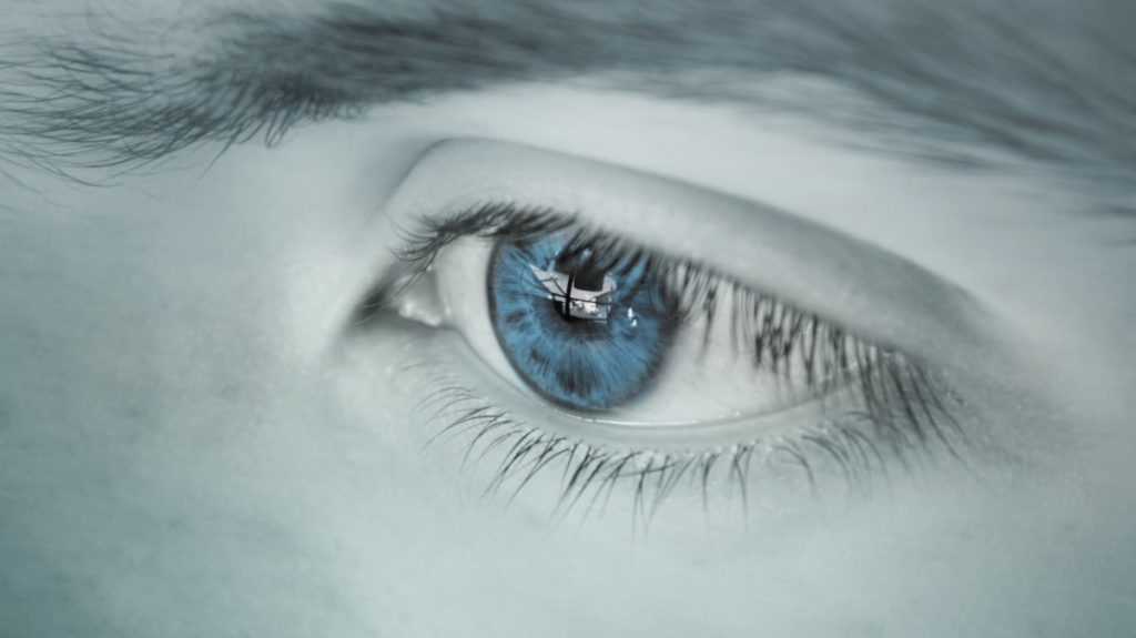 Sabia que os olhos azuis não são realmente azuis?