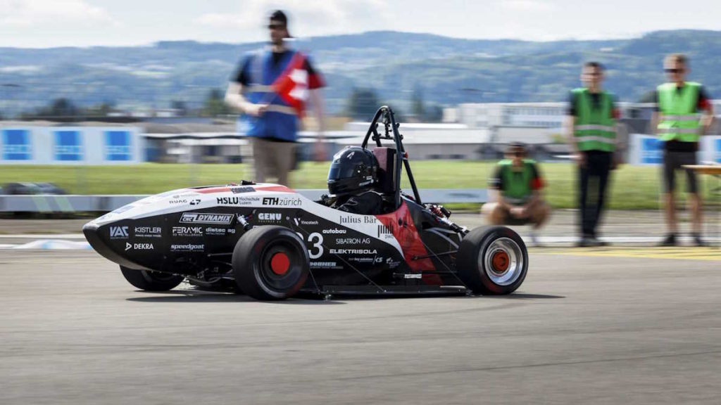 Dos 0 aos 100 km/h em menos de 1 segundo num carro elétrico? Esse recorde já foi batido