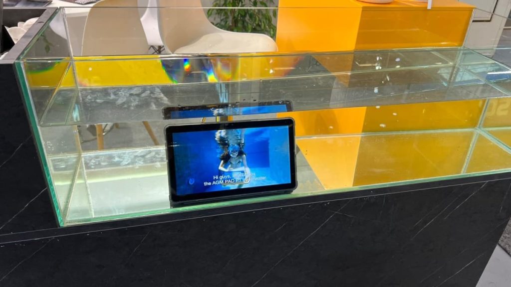 A AGM Mobile apresenta o seu tablet à prova de água na IFA 2023. Conheça o PAD P1!
