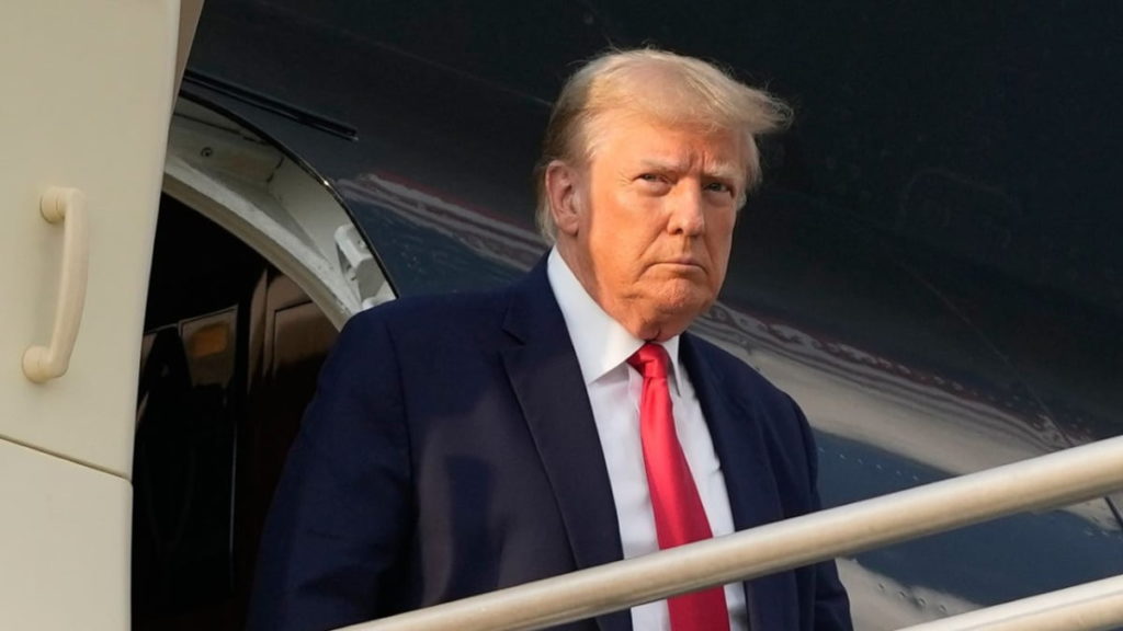 Trump diz que será tomada uma decisão sobre a compra do TikTok nos próximos 30 dias