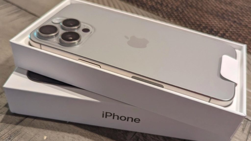 A procura do iPhone 15 é mais forte do que a do iPhone 14