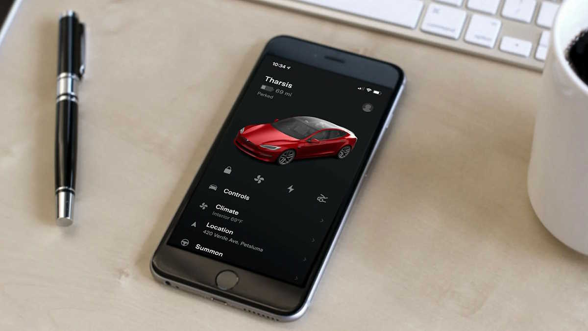 Tesla mostra pela primeira vez o seu serviço de transporte semelhante ao da Uber