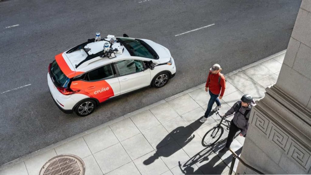 Grande maioria dos leitores não confiaria num carro autónomo para lhe dar uma boleia