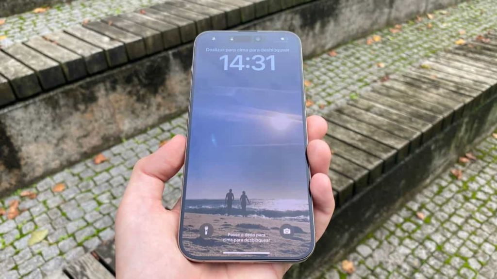 Bateria do iPhone 15 Pro Max foi testada pela DxOMark mas resultados estão longe do topo