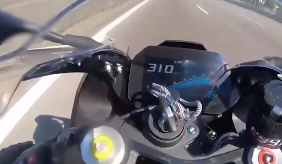 Motociclista filmou-se a mais de 300 km/h na A3! Vídeo foi parar ao TikTok…
