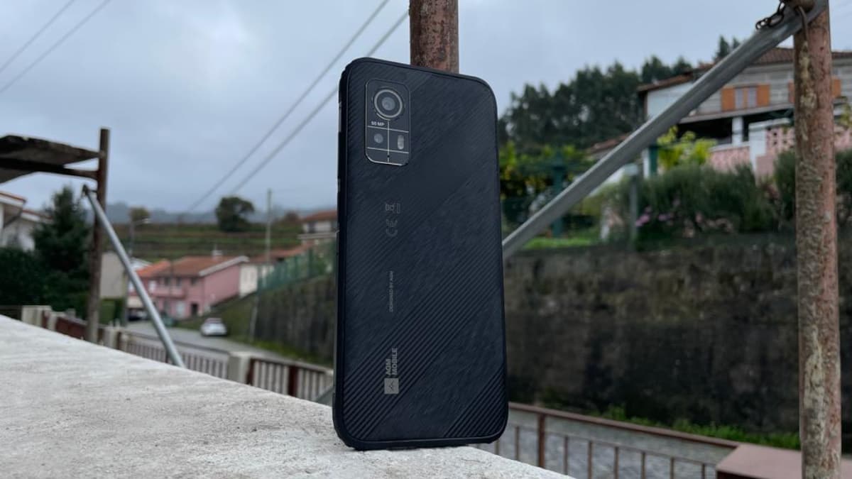 Análise: H6 combina a exigência de um robusto com a elegância de um smartphone comum