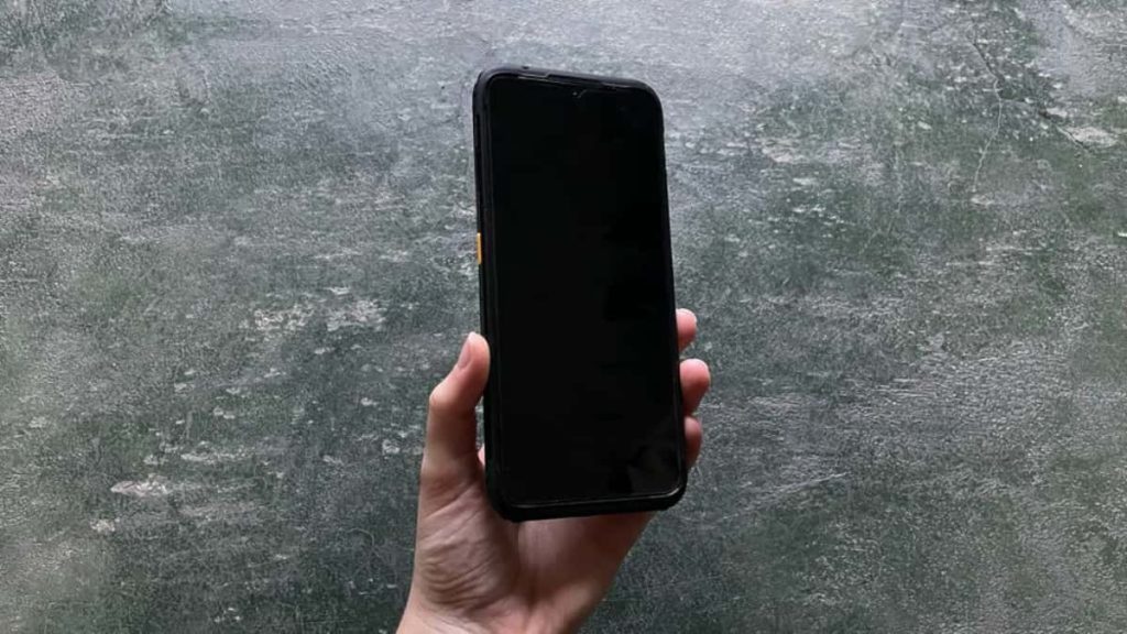 Smartphone robusto, rugged phone, H6 da AGM Mobile