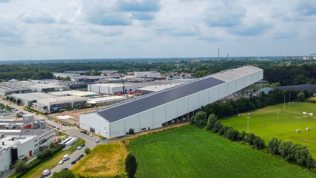 Na Bélgica, as pistas de esqui estão a ser utilizadas como centrais solares fotovoltaicas