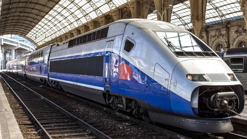 Linha de Alta Velocidade: Porto-Lisboa 1h15m a 300 km/h