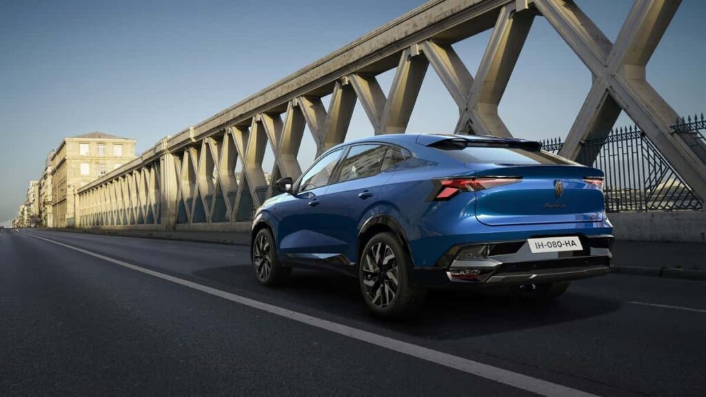 Renault Rafale E-Tech full hybrid já está disponível para encomenda em Portugal