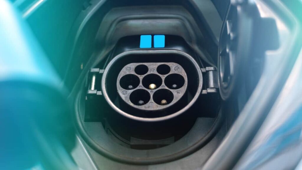 Inédito na Europa: vendas de veículos híbridos ultrapassam os a gasolina