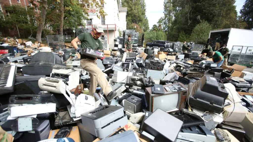 ONU alerta: lixo eletrónico está a crescer mais rapidamente do que a sua reciclagem