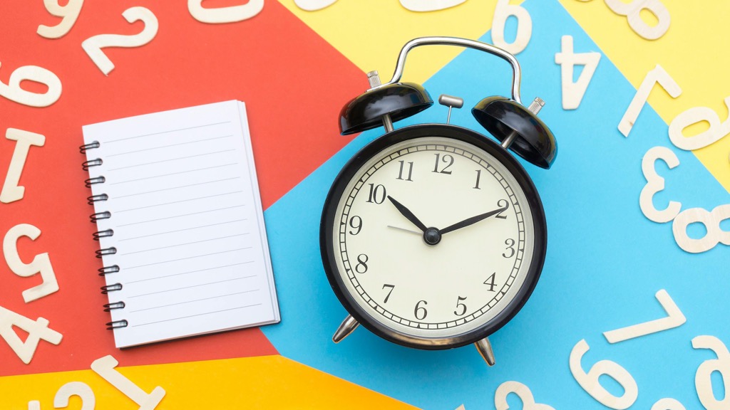 Atenção à hora: o que vai mudar na madrugada de domingo (30)?