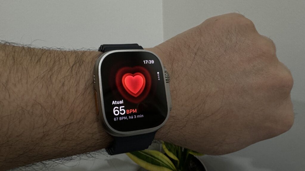 Apple reforça a importância da saúde digital do Apple Watch com histórias verídicas