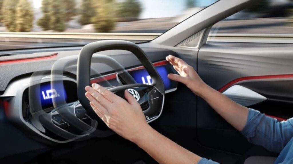Empenhada nos veículos autónomos, Volkswagen oferecerá test drives para clientes