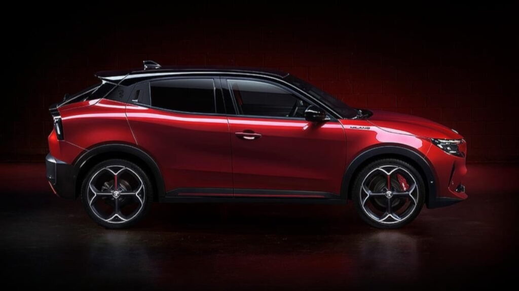 “É proibido pela lei”: Stellantis criticada por produzir Alfa Romeo Milano na Polónia