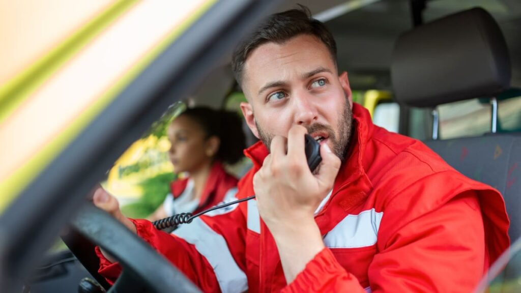 Sabia que os cidadãos surdos podem contactar o 112 através de uma aplicação móvel?