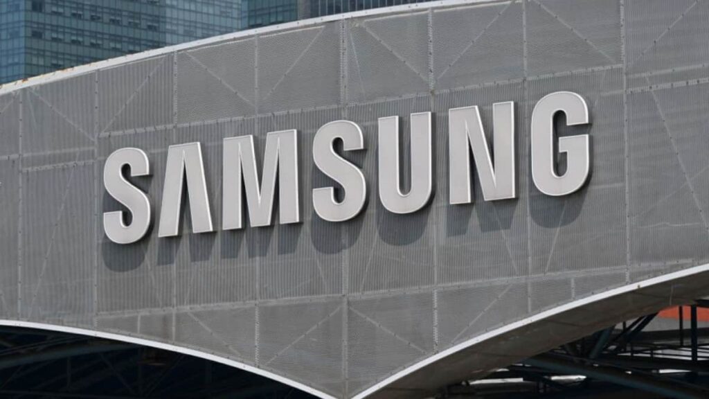 Samsung não quer que os clientes usem peças de outras marcas e pede que lojas os denunciem