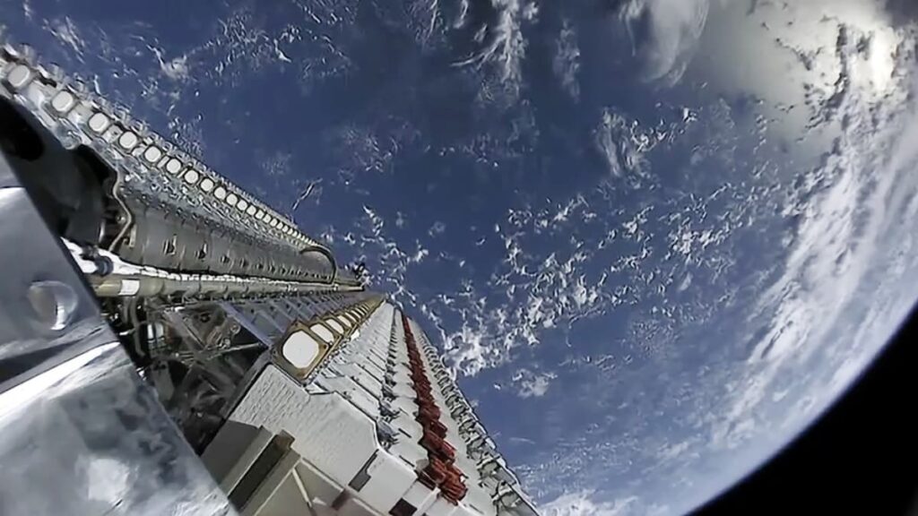 250.º lançamento da Starlink assinalado com uma imagem impressionante