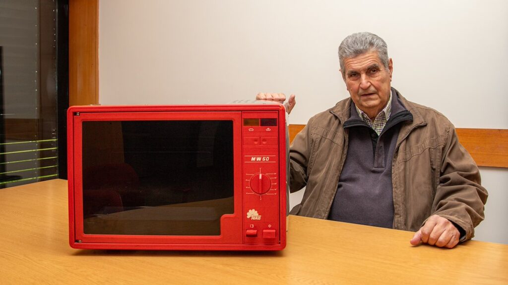 O que o micro-ondas tem a ver com a Universidade de Aveiro?