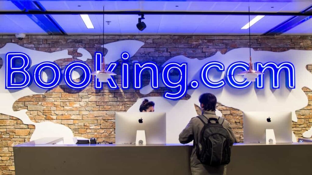 Plataforma Booking multada em 413 milhões de euros por “abuso de posição dominante”