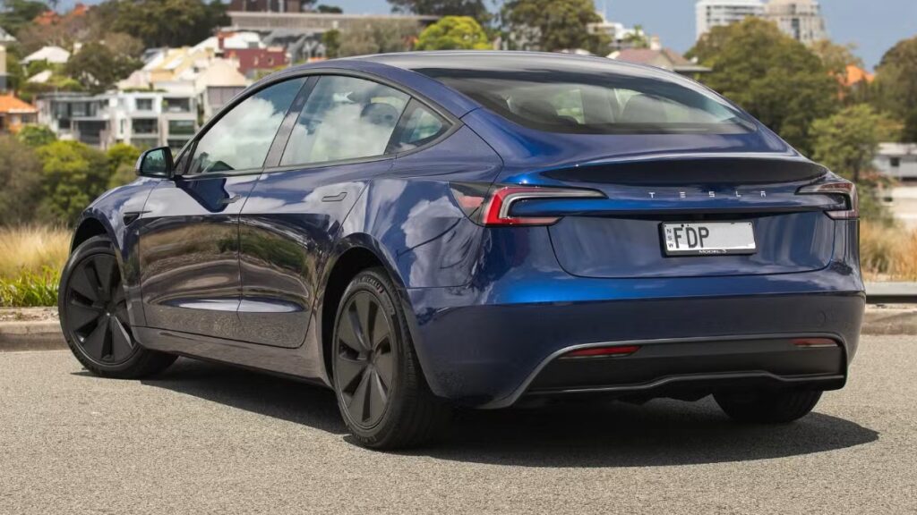 Apesar da nova tecnologia sem chave, os Tesla ainda podem ser roubados com “hack barato”