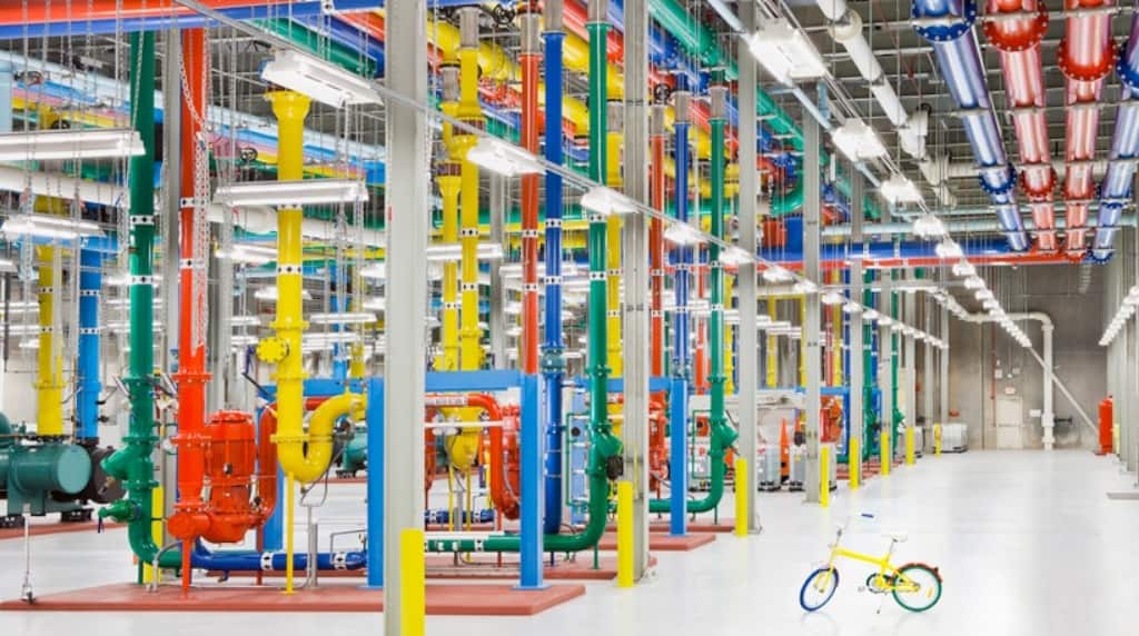 Reino Unido pede que cidadãos apaguem e-mails e fotos antigas para… poupar água