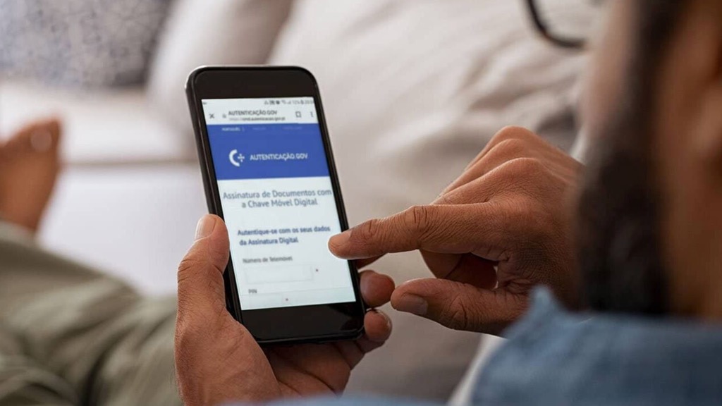 Como ativar a Chave Móvel Digital sem sair de casa