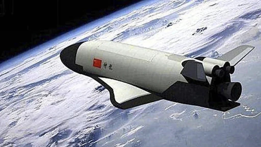 Avião espacial secreto da China sobrevoou a Europa… mas foi fotografado!