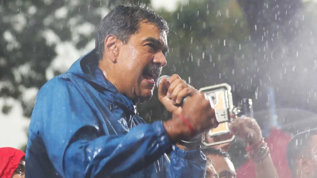 Agora é Nicolás Maduro a pedir o boicote do WhatsApp…