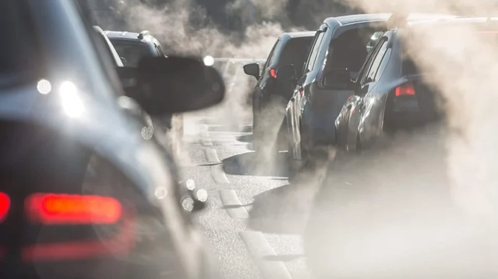 UE dará mais tempo às fabricantes para atingirem os objetivos de CO2 para 2025