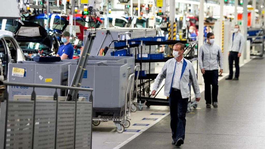 Volkswagen poderá iniciar despedimentos em seis fábricas alemãs em 2025
