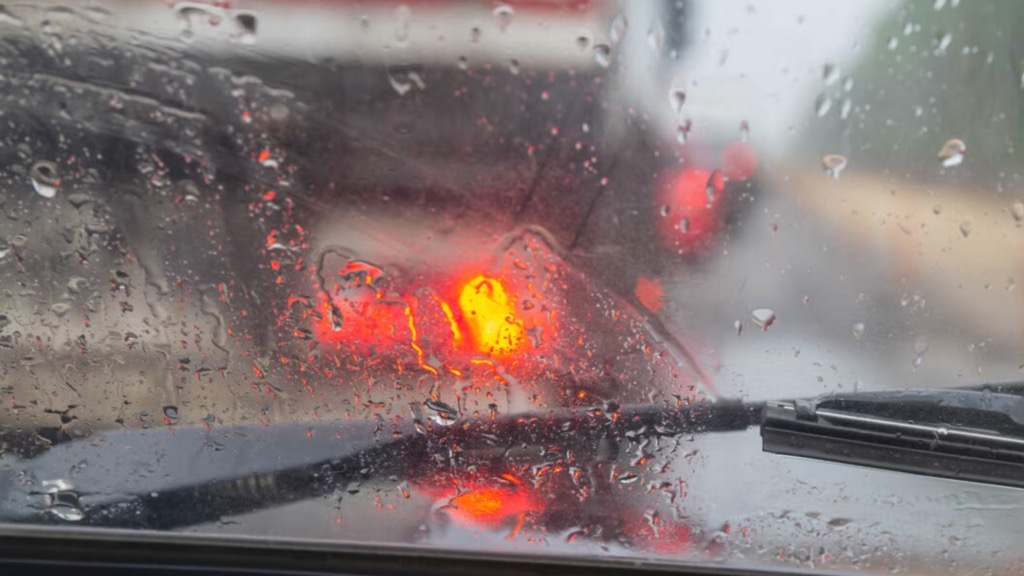 Vidros do carro sempre a embaciar? GNR dá dicas…