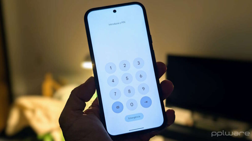 O seu smartphone Android vai reiniciar sozinho e isso são boas notícias