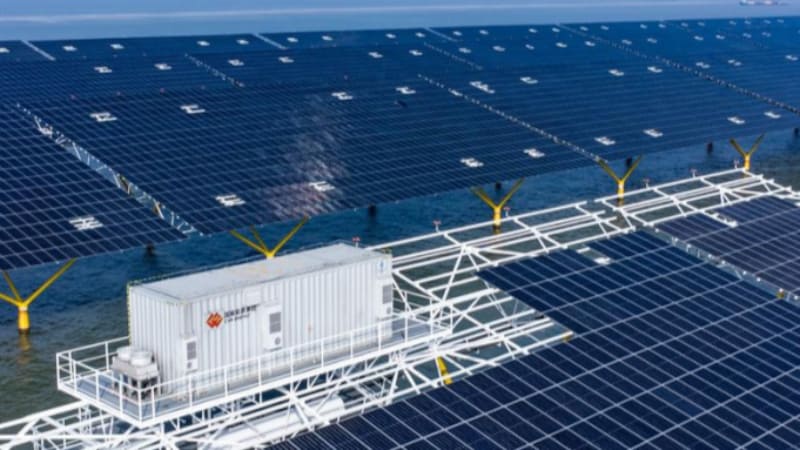 “Primeiro e maior” projeto solar offshore do mundo já está operacional na China