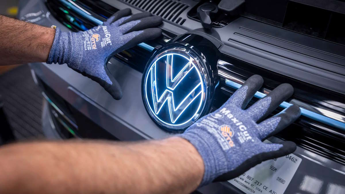 Volkswagen acaba com vendas diretas de carros elétricos aos consumidores na Europa