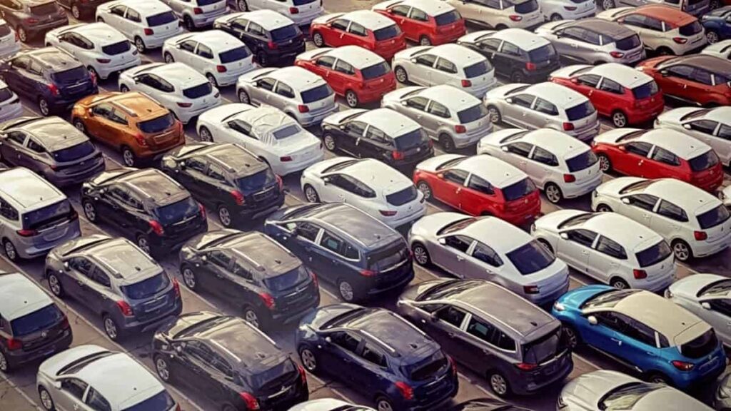 Portugal tem a circular 1,5 milhões de automóveis com mais de 20 anos