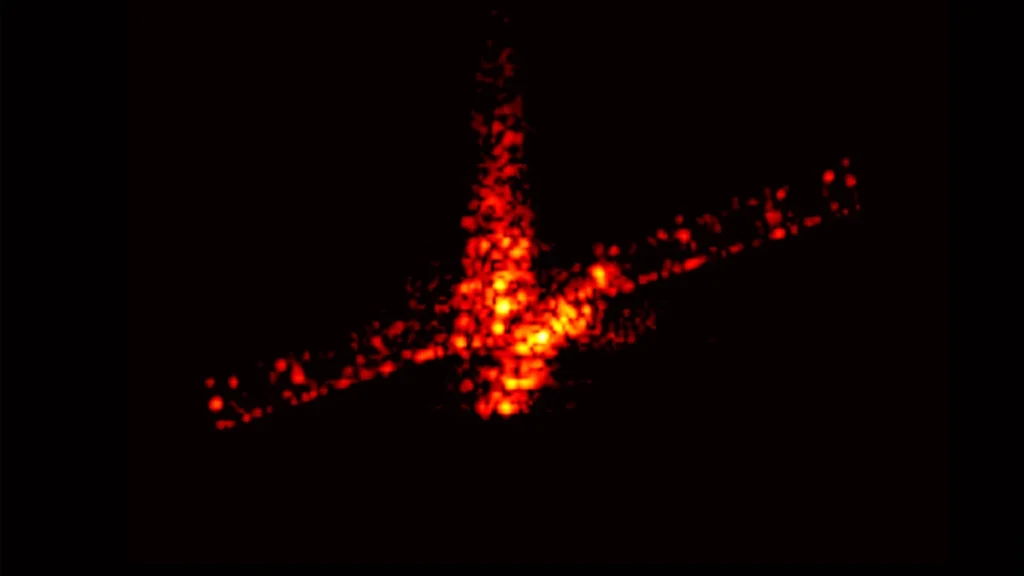 Nave espacial captada a desintegrar-se ao entrar na atmosfera da Terra