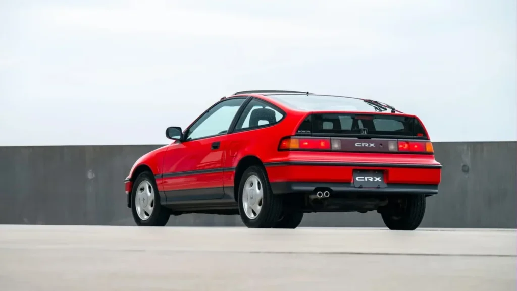 Revisitar os clássicos: Honda CRX, o “pocket rocket” que marcou uma geração