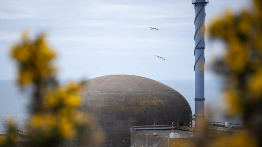 Com 12 anos de atraso, o reator nuclear mais potente de França foi ligado à rede