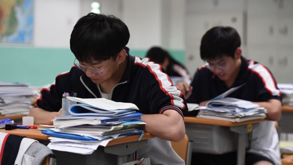 China quer juntar-se a universidades estrangeiras para ser líder tecnológico