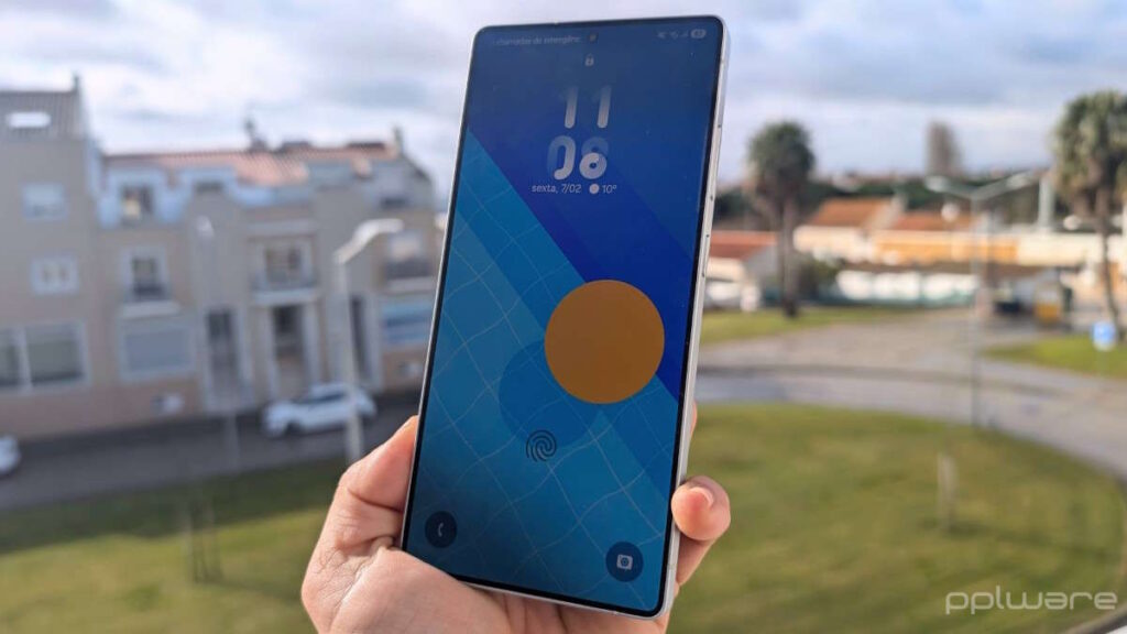 Quando chega a One UI 7? Calendário para a Europa já foi revelado