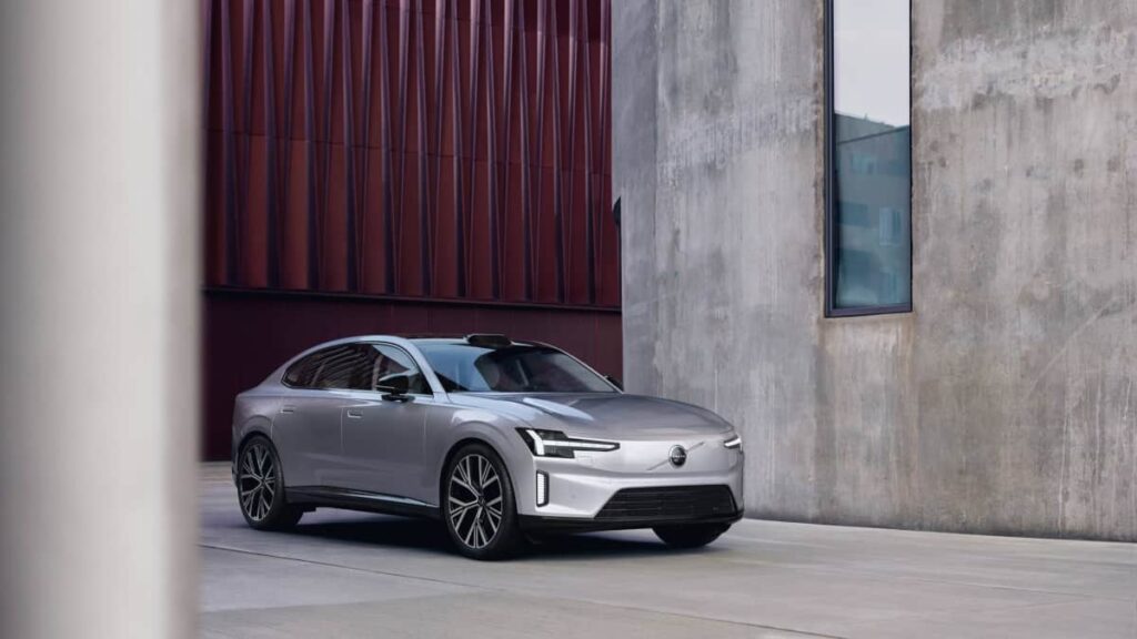 Novo Volvo ES90 100% elétrico já tem preços para Portugal